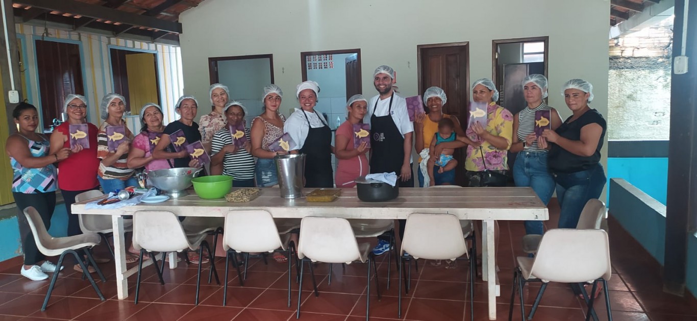 Mulheres vítimas de violência doméstica participam de oficina de gastronomia