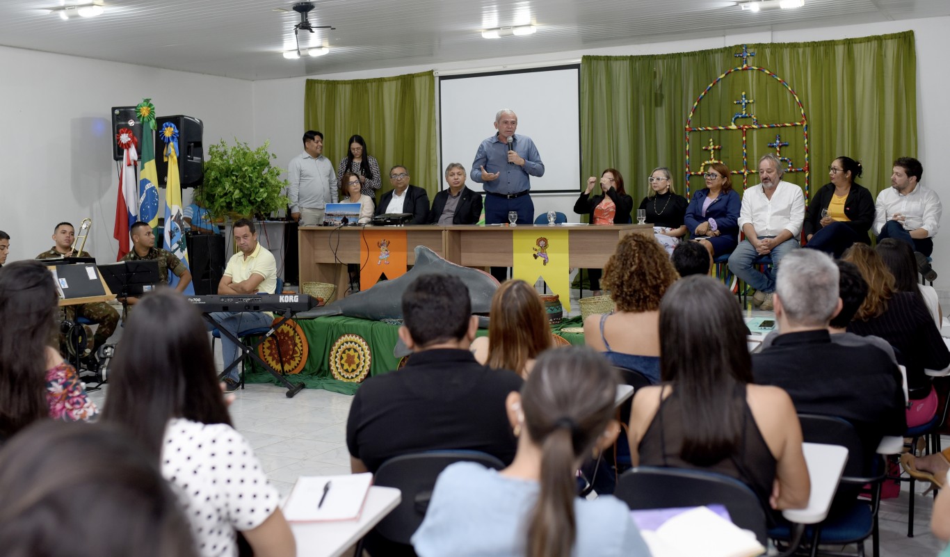 Saúde ribeirinha: seminário destaca atuação de Santarém em unidades fluviais e reinaugura Abaré II