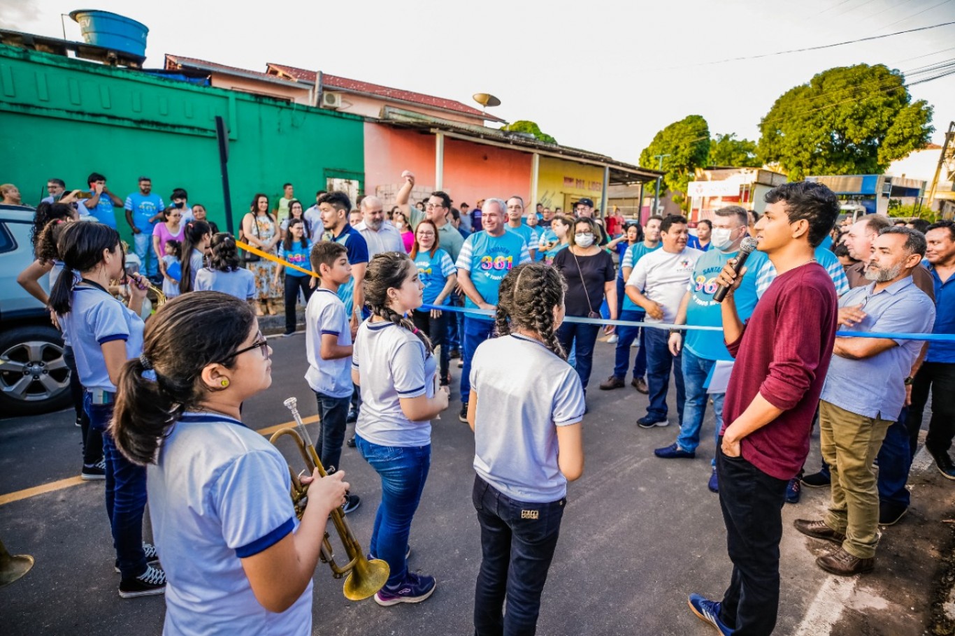 Santarém 361 anos: Prefeitura entrega pavimentação da 13 de Maio e da Bandeirantes aos moradores do Liberdade e Mapiri