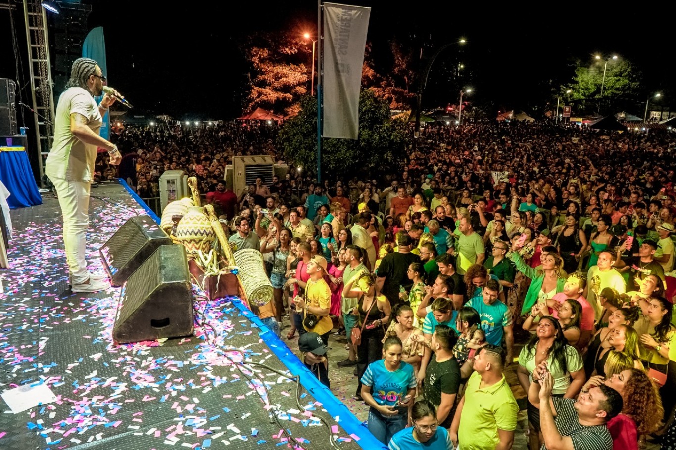 Show Nacional marca aniversário da Pérola do Tapajós