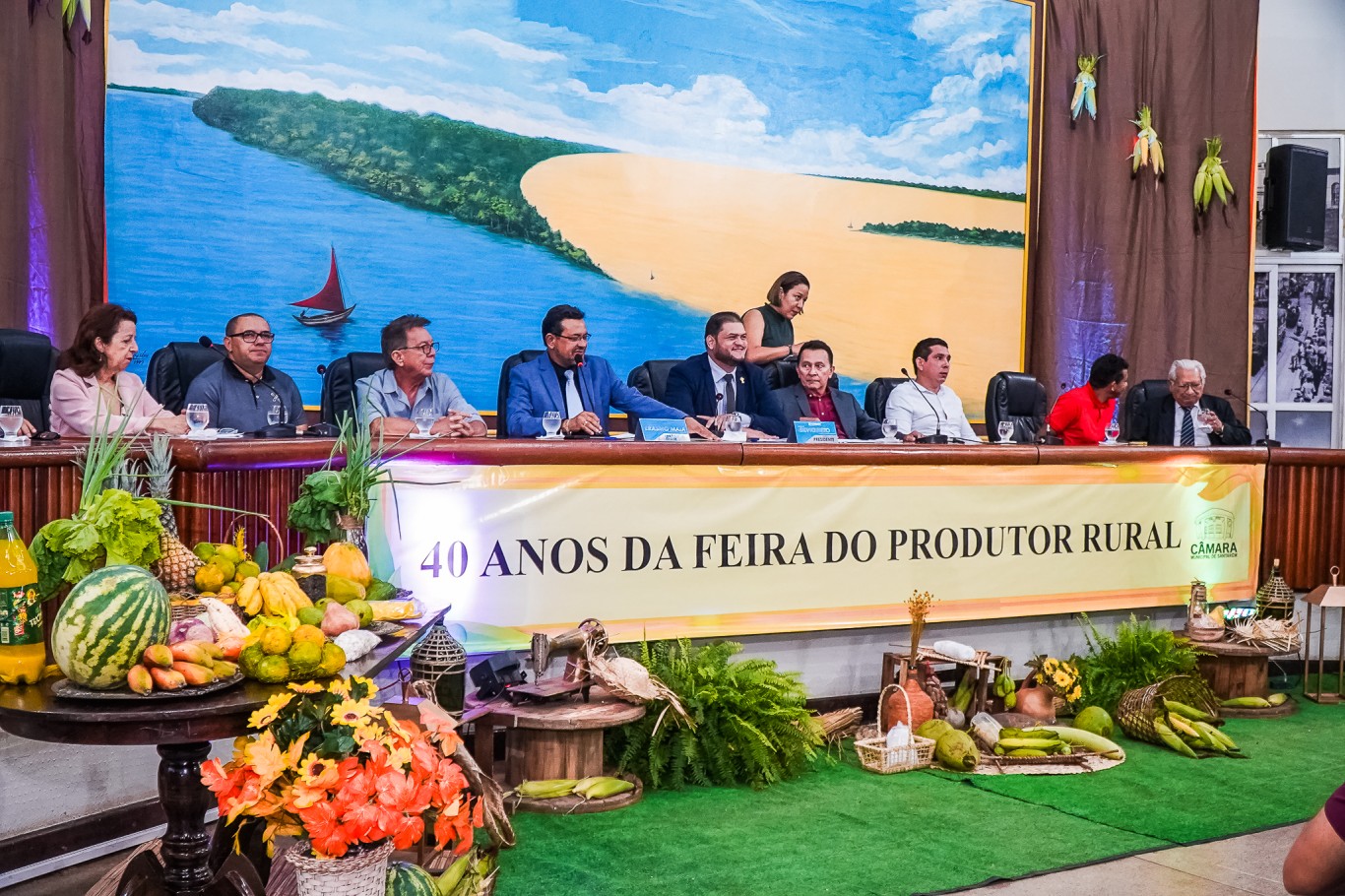 Prefeitura participa de sessão especial em comemoração aos 40 anos da Feira do Produtor Rural