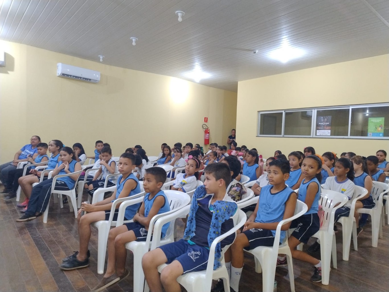 Alunos da Escola Municipal São José Operário participam de atividade sobre o enfrentamento ao trabalho infantil