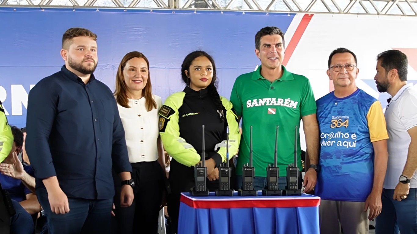 Prefeitura de Santarém recebe do Governo do Estado novos rádios comunicadores para reforçar operações de trânsito