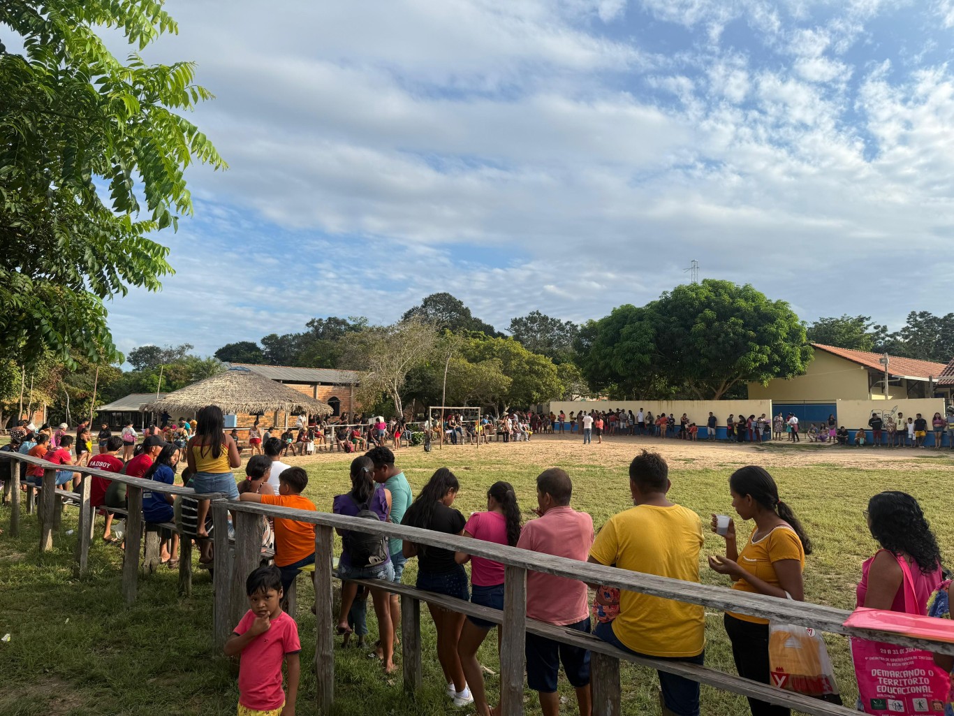 PPBC registra mais de 2,2 mil atendimentos gratuitos de saúde, cidadania e beleza na Aldeia Lago da Praia
