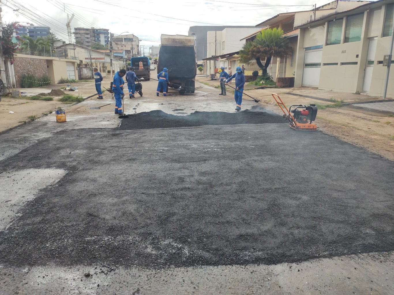 Imagem de Serviços de infraestrutura avançam em bairros das Zonas Central e Norte de Santarém
