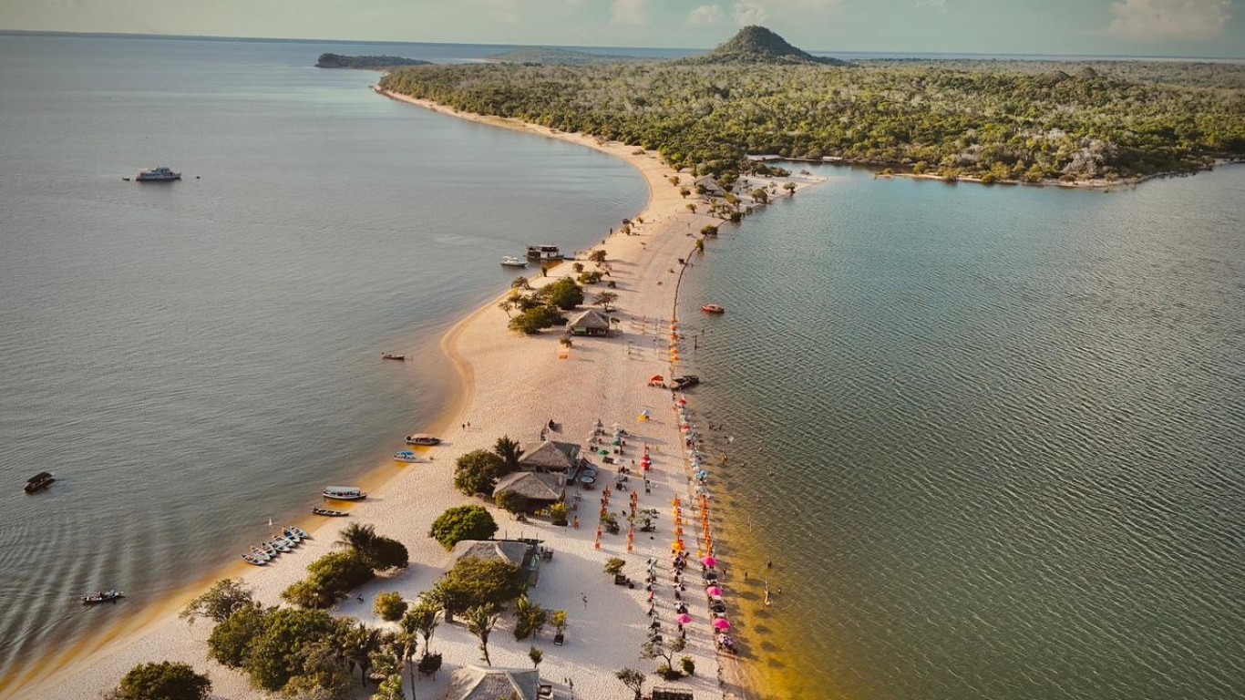 Imagem de Ilha do Amor entra para ranking das 100 melhores praias do mundo e é a quarta brasileira mais bem colocada