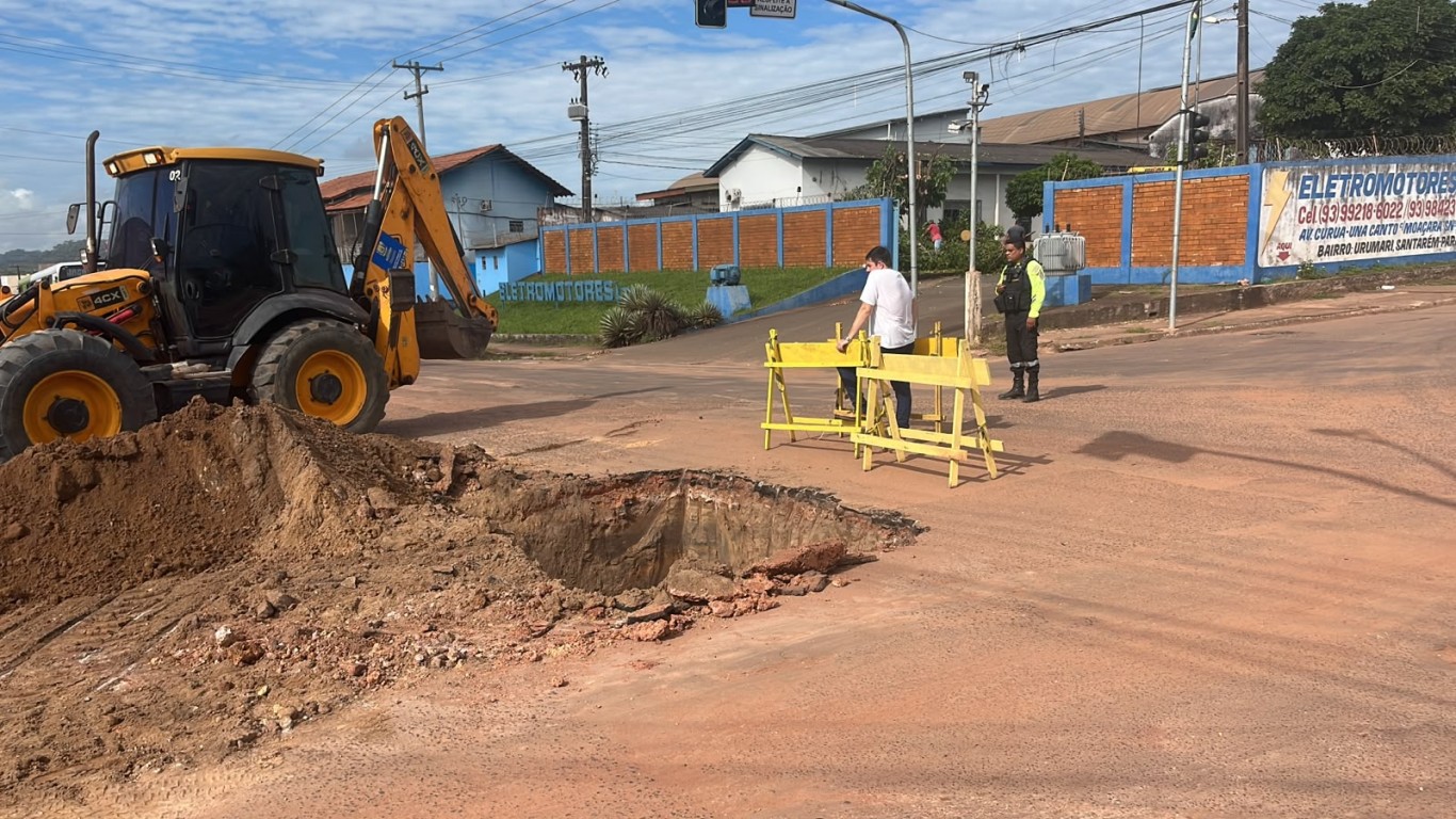 Imagem de Interdição provisória altera trânsito e itinerários de ônibus na região das avenidas Curuá-Una e Moaçara