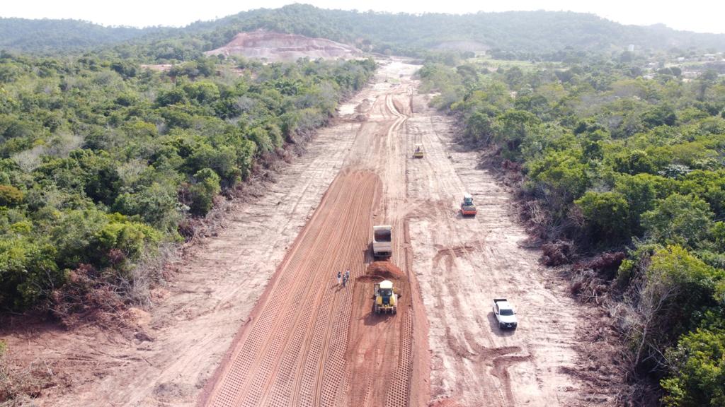 Prefeito Nélio Aguiar vistoria obras de ampliação da Avenida Moaçara