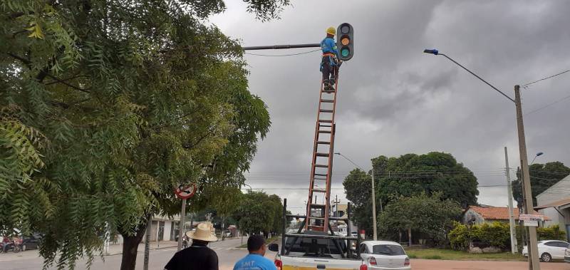 Prefeitura de Santarém segue reforçando sinalização em diversos pontos do município