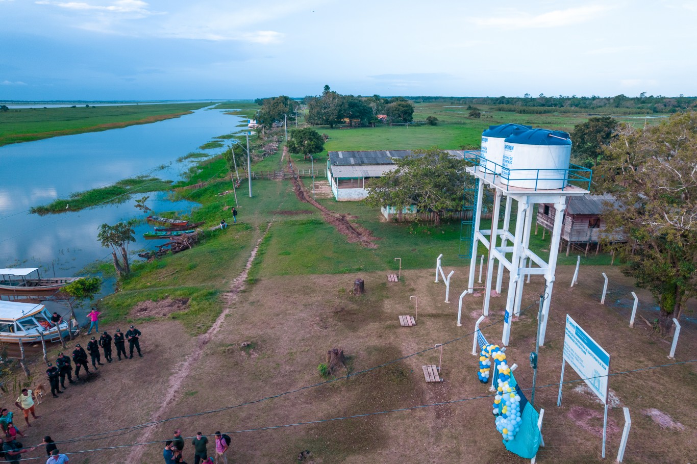 Costa do Tapará em festa para receber microssistema de abastecimento que garante água potável para a comunidade