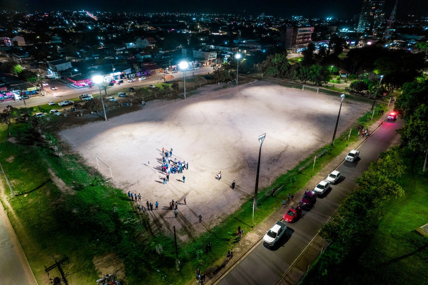 Prefeitura dá continuidade à instalação de projetores padrão FIFA nos campos de Santarém 
