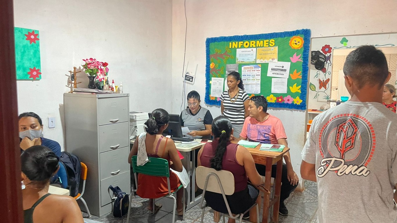 Semtras promove ação do Cadastro Único na Cemei Professora Maria Rosete