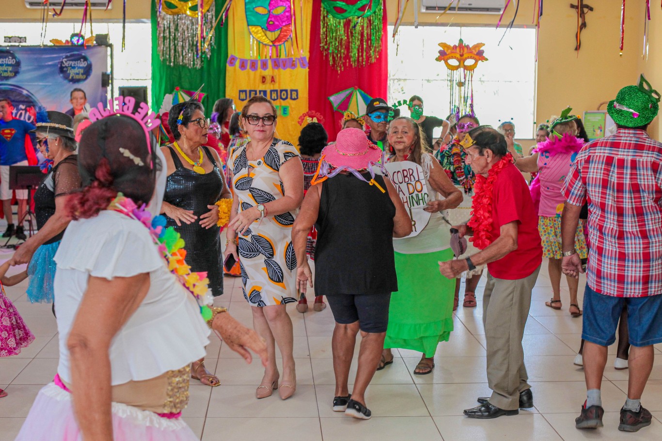 Carnaval 2025: Centro de Convivência do Idoso reúne o grupo da melhor da idade ao som das tradicionais marchinhas