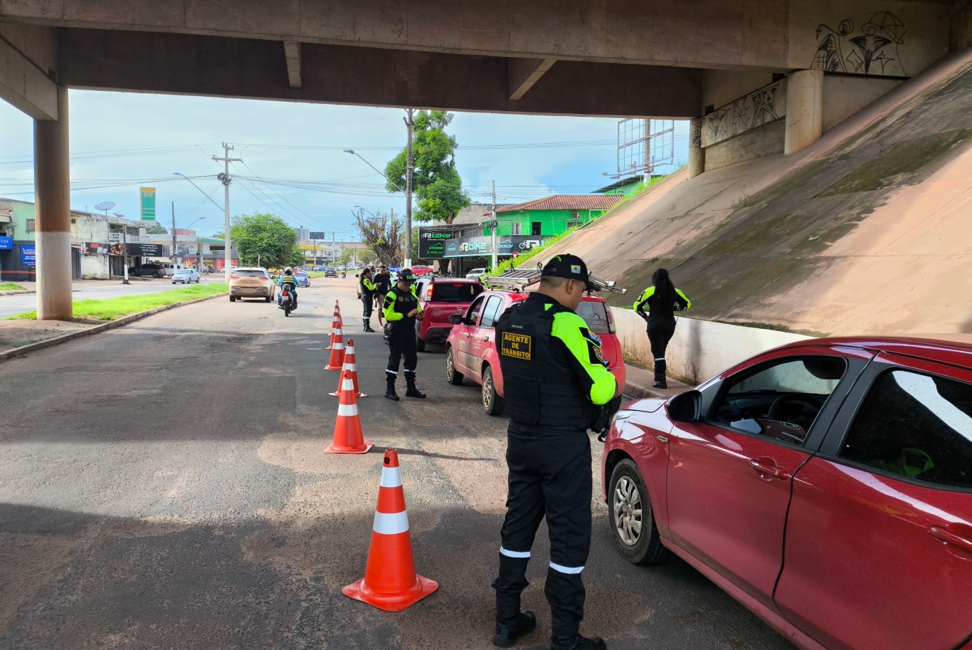 Operação Carnaval: Blitz da SMT reforça a segurança no trânsito