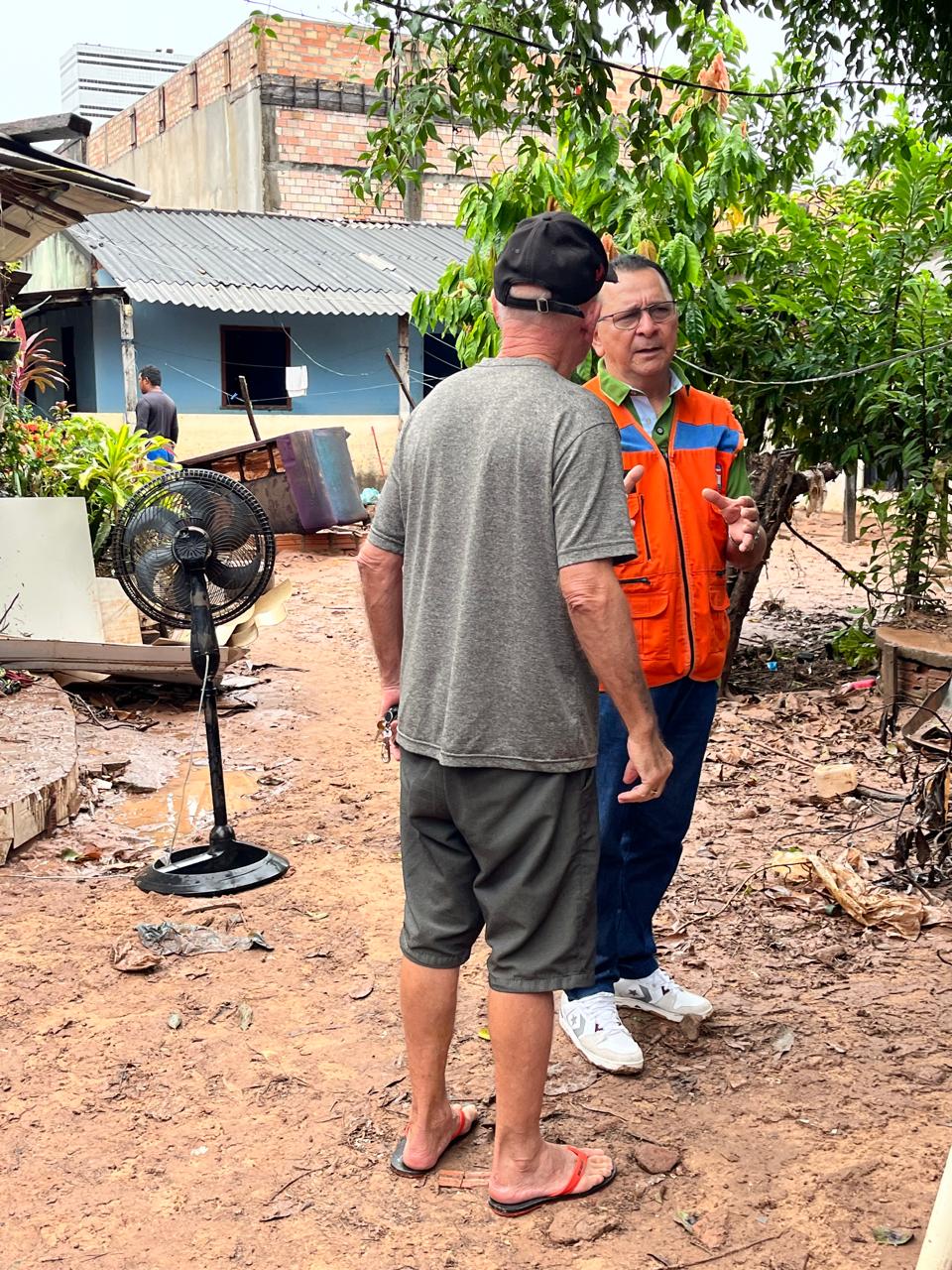 volume de chuva causa transtornos em qualquer cidade, mas um fator que agrava a situa&ccedil;&atilde;o &eacute; o descarte irregular de lixo