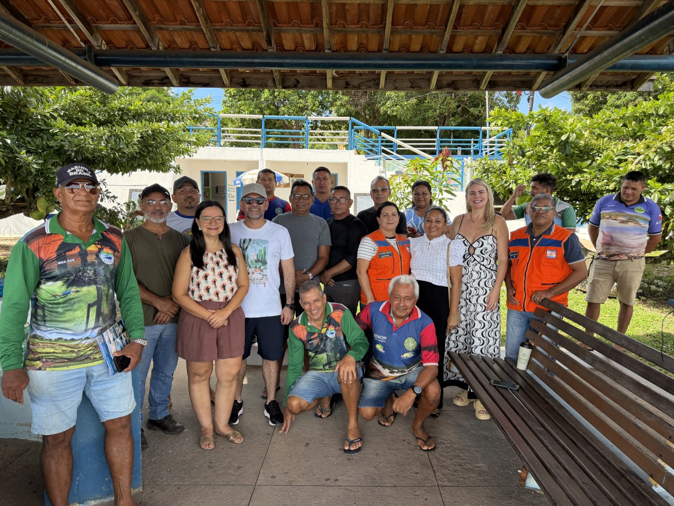 Prefeitura realiza visita técnica em Alter do Chão e ouve trabalhadores afetados pelas chuvas