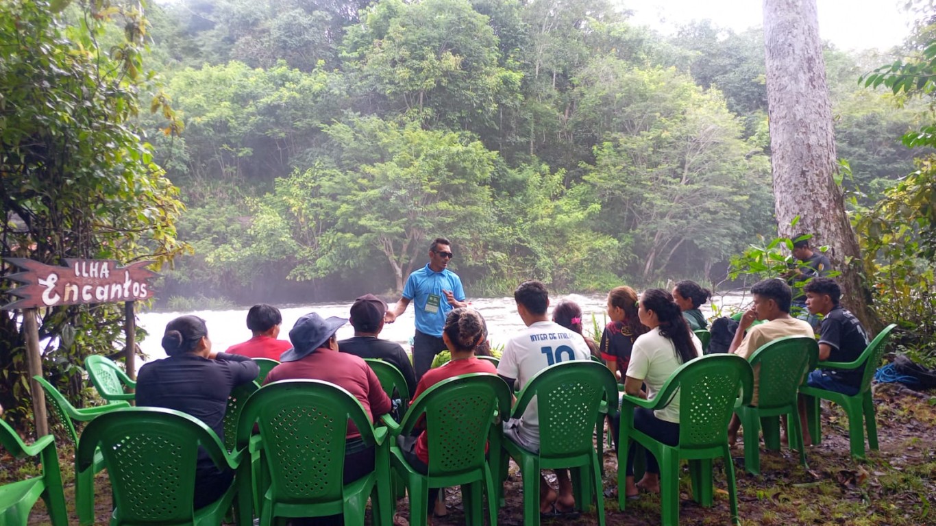 Imagem de Formatur Santarém leva capacitação em turismo e gastronomia à comunidade de Cachoeira do Aruã