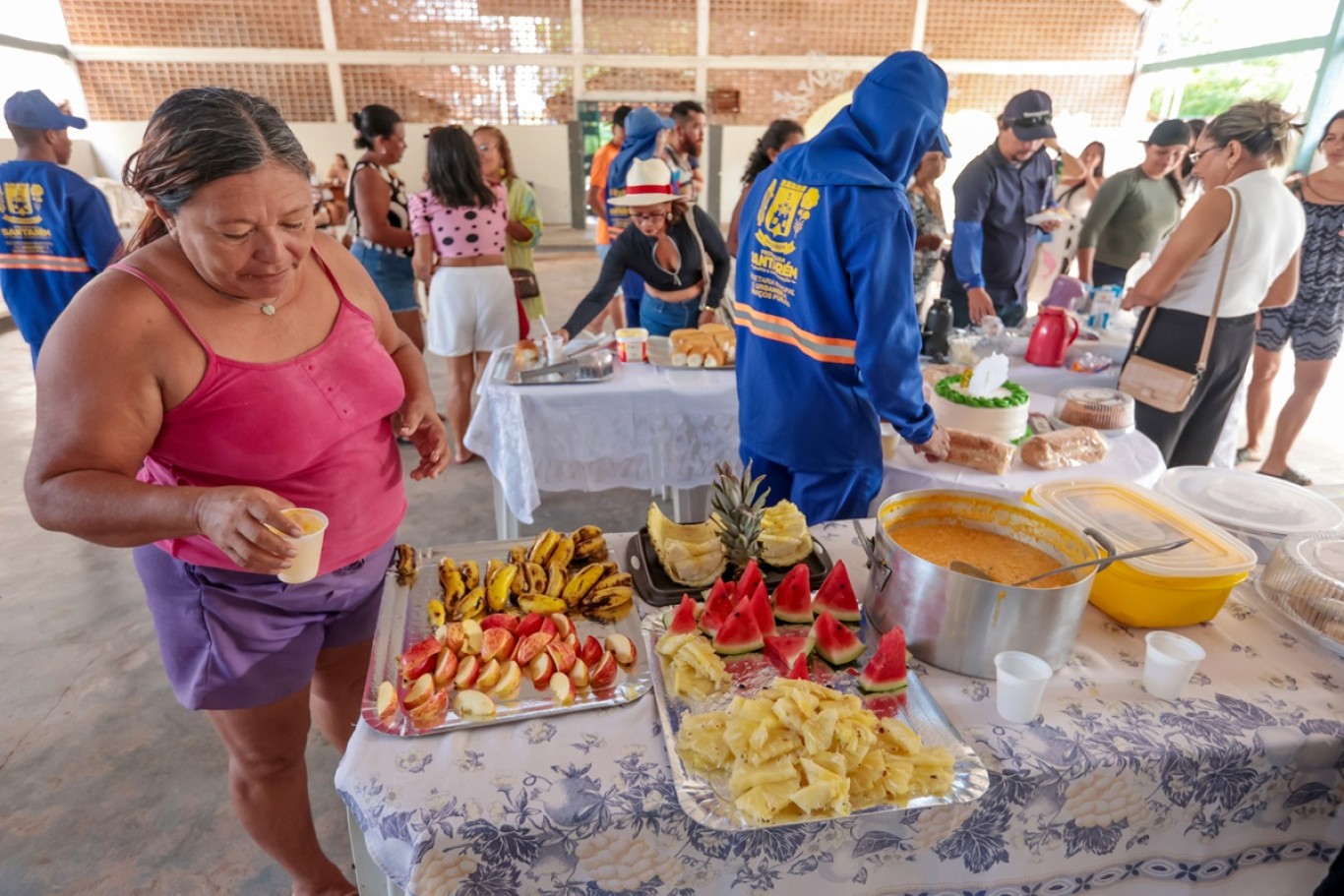 Imagem de Café da manhã comunitário e distribuição de mudas movimentam os 268 anos de Alter do Chão 