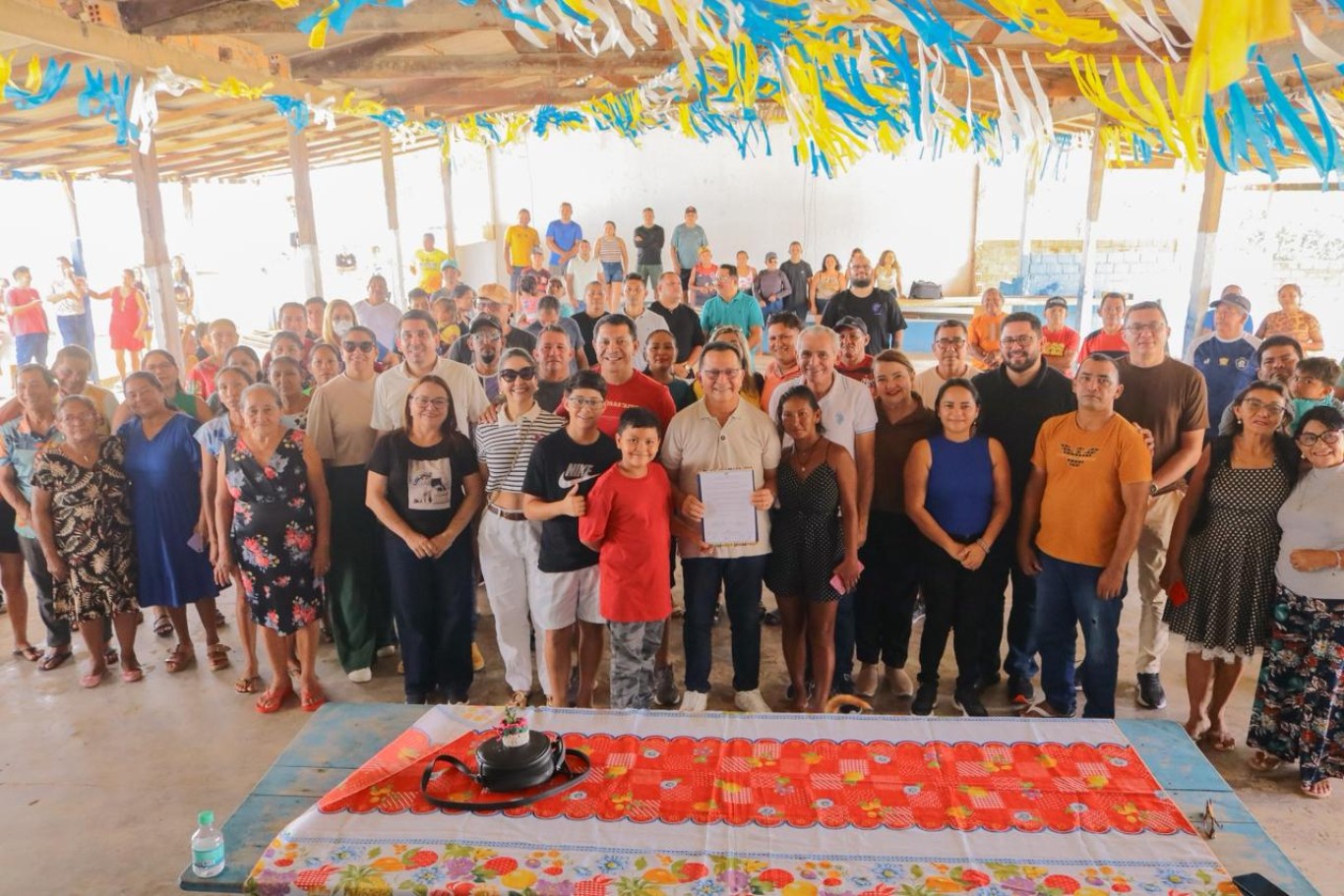 Imagem de Prefeito Zé Maria autoriza início das obras de construção do muro de contenção e urbanização em Vila Gorete