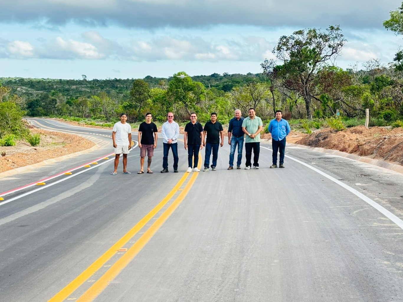 Prefeitura de Santarém entrega 2ª etapa da pavimentação da estrada de acesso a Ponta de Pedras