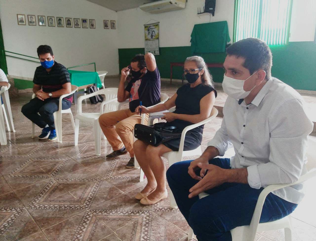 Manejo na floresta: reunião põe em pauta legalização da meliponicultura em Santarém