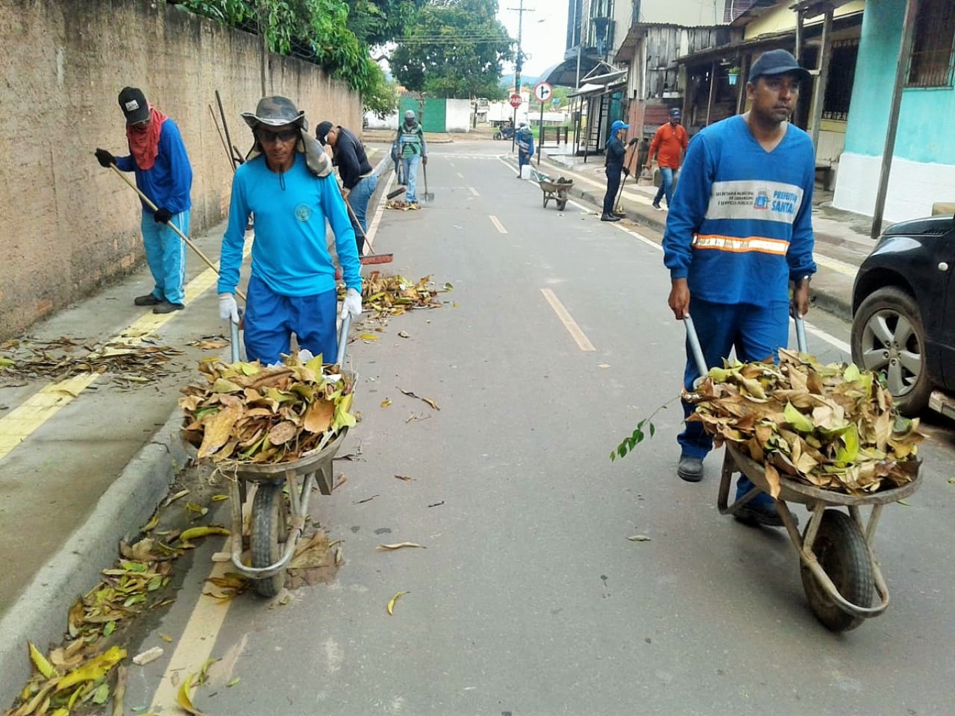 Serviços de limpeza avançam na manutenção e organização das vias urbanizadas de Santarém