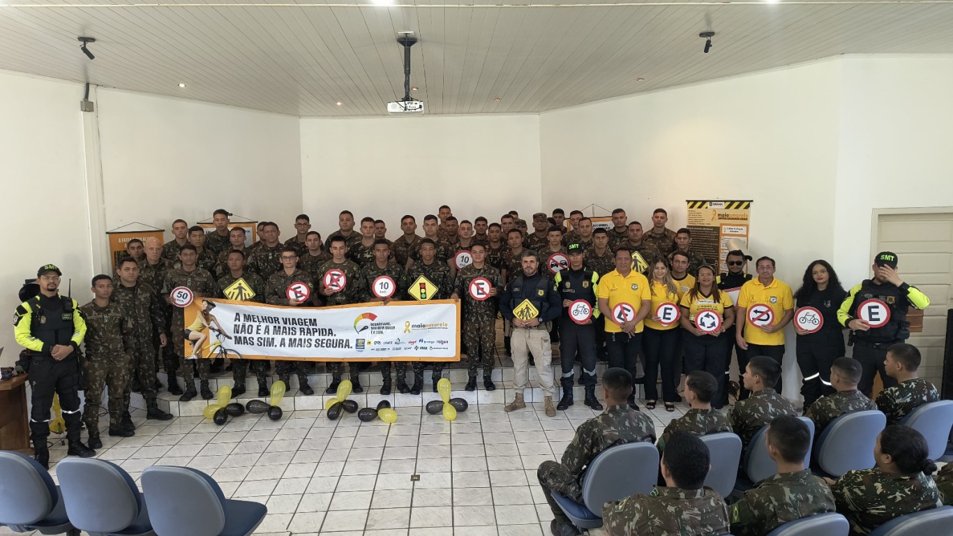 SMT encerra programação do Maio Amarelo com palestra educativa no 8º BEC