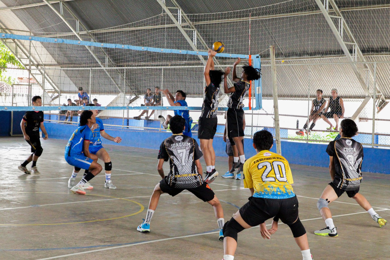 Projeto Geração de Talentos valoriza atletas do vôlei