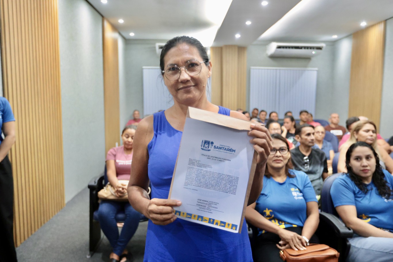 Moradores celebram entrega de títulos e avanço da regularização fundiária em Santarém