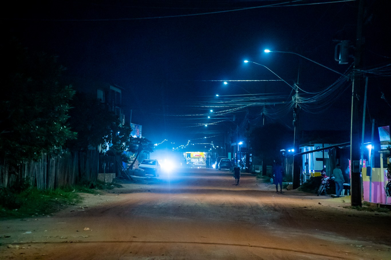 Vista Alegre do Juá recebe instalação de lâmpadas de LED