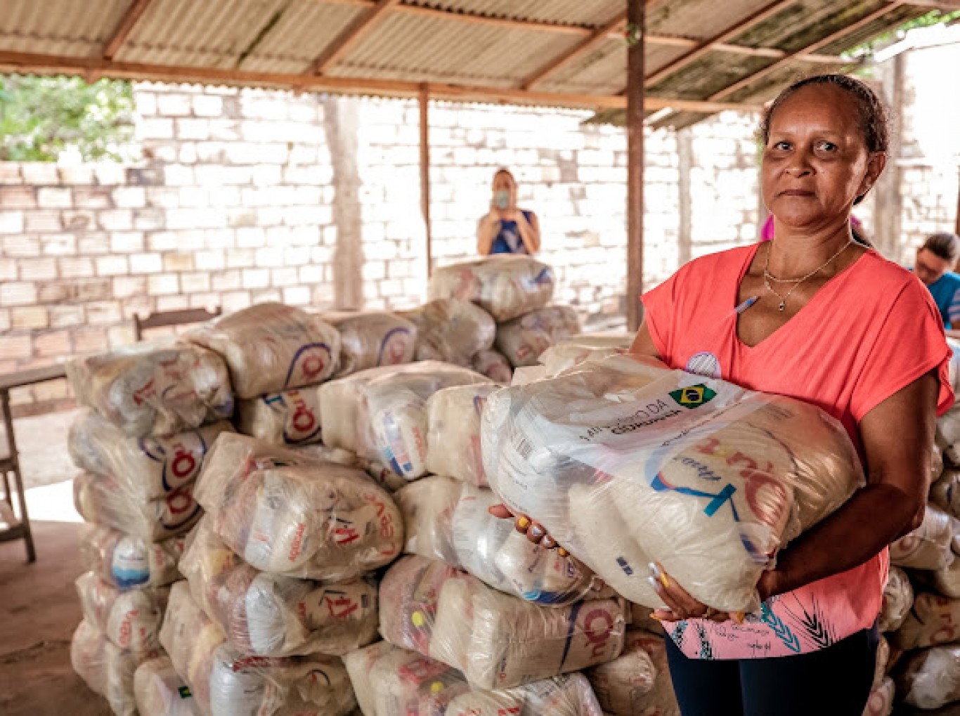 Prefeitura de Santarém e Ministério da Cidadania entregam mais de 2 mil cestas de alimentos para quilombolas da região 