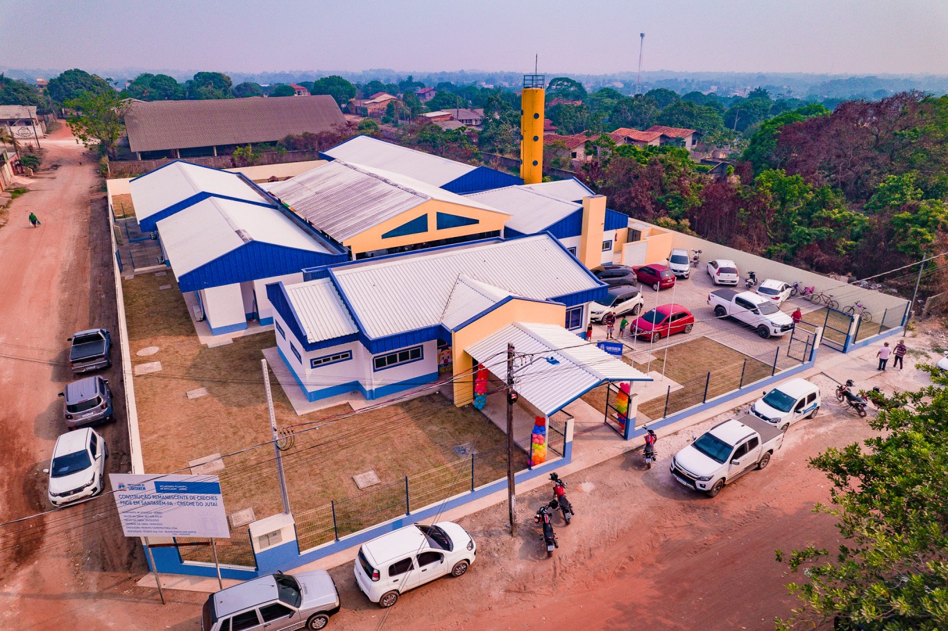 Após 10 anos de espera, bairro do Jutaí recebe moderno Centro de Educação Infantil 