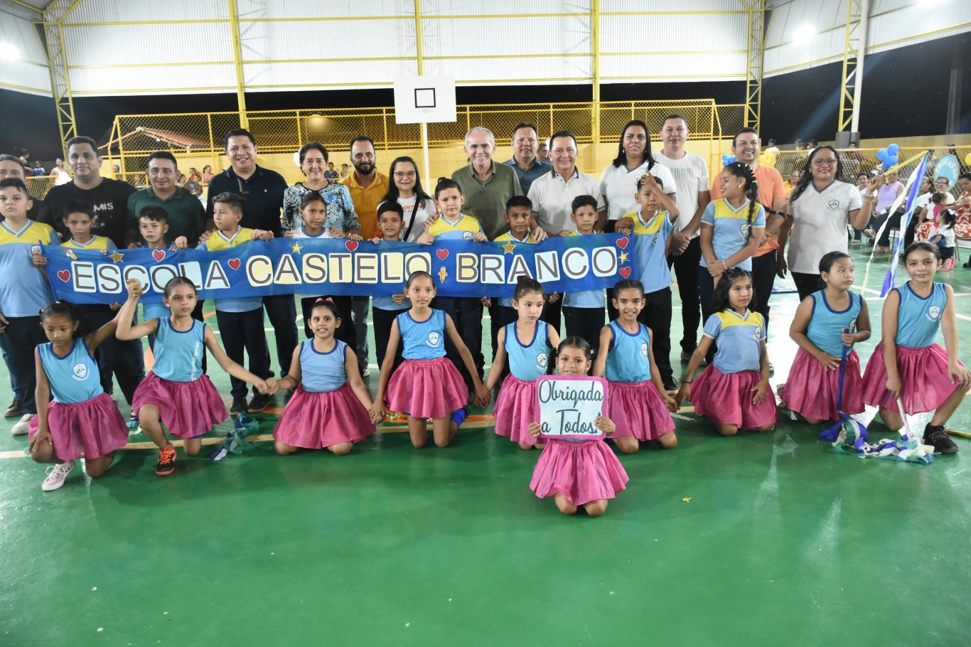 Escola Castelo Branco, em Vila Socorro, no Lago Grande, ganha quadra coberta e recebe reforma e ampliação