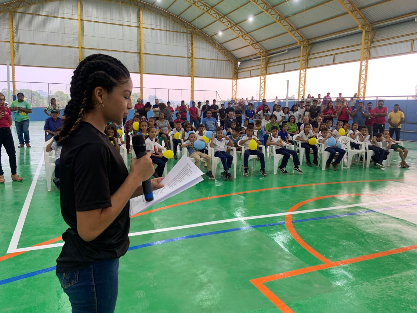 Prefeito Nélio inaugura quadra coberta da escola São Félix, na comunidade Guaraná, região da Curuá-Una