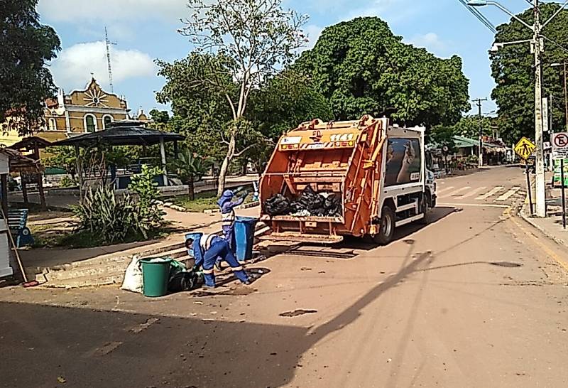 Prefeitura de Santarém dá continuidade às ações de limpeza urbana na cidade e em Alter do Chão