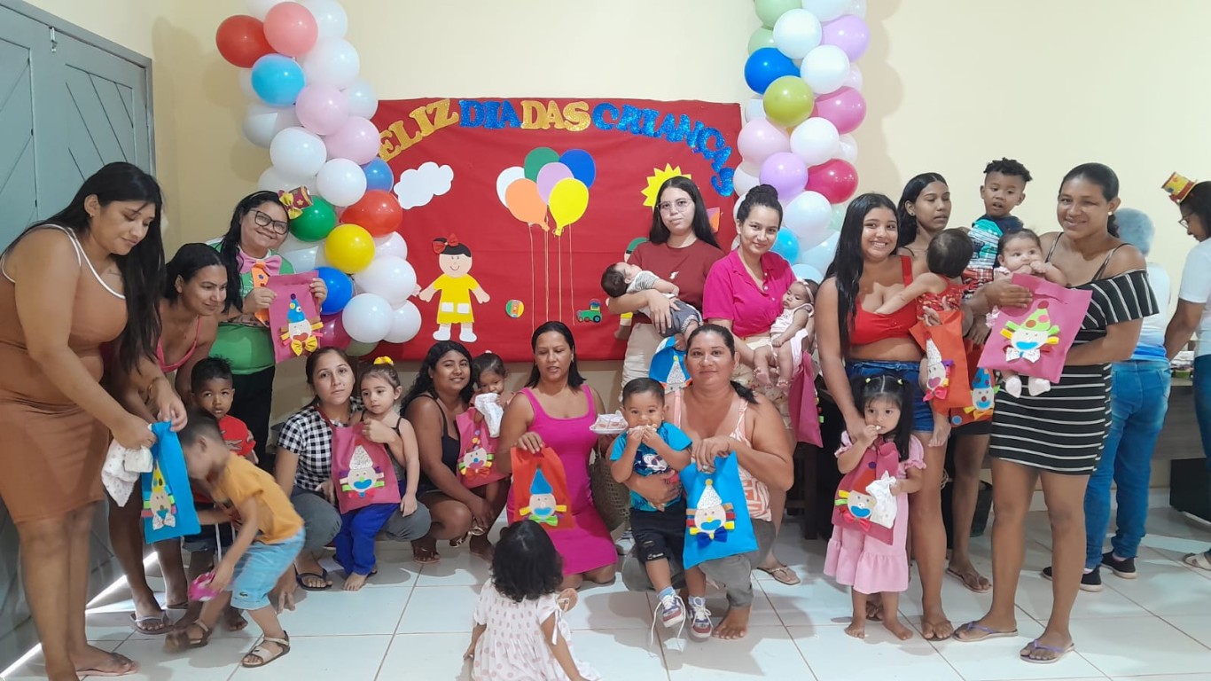 Mês das crianças: Programa Criança Feliz realiza atividades com participação de mães e crianças