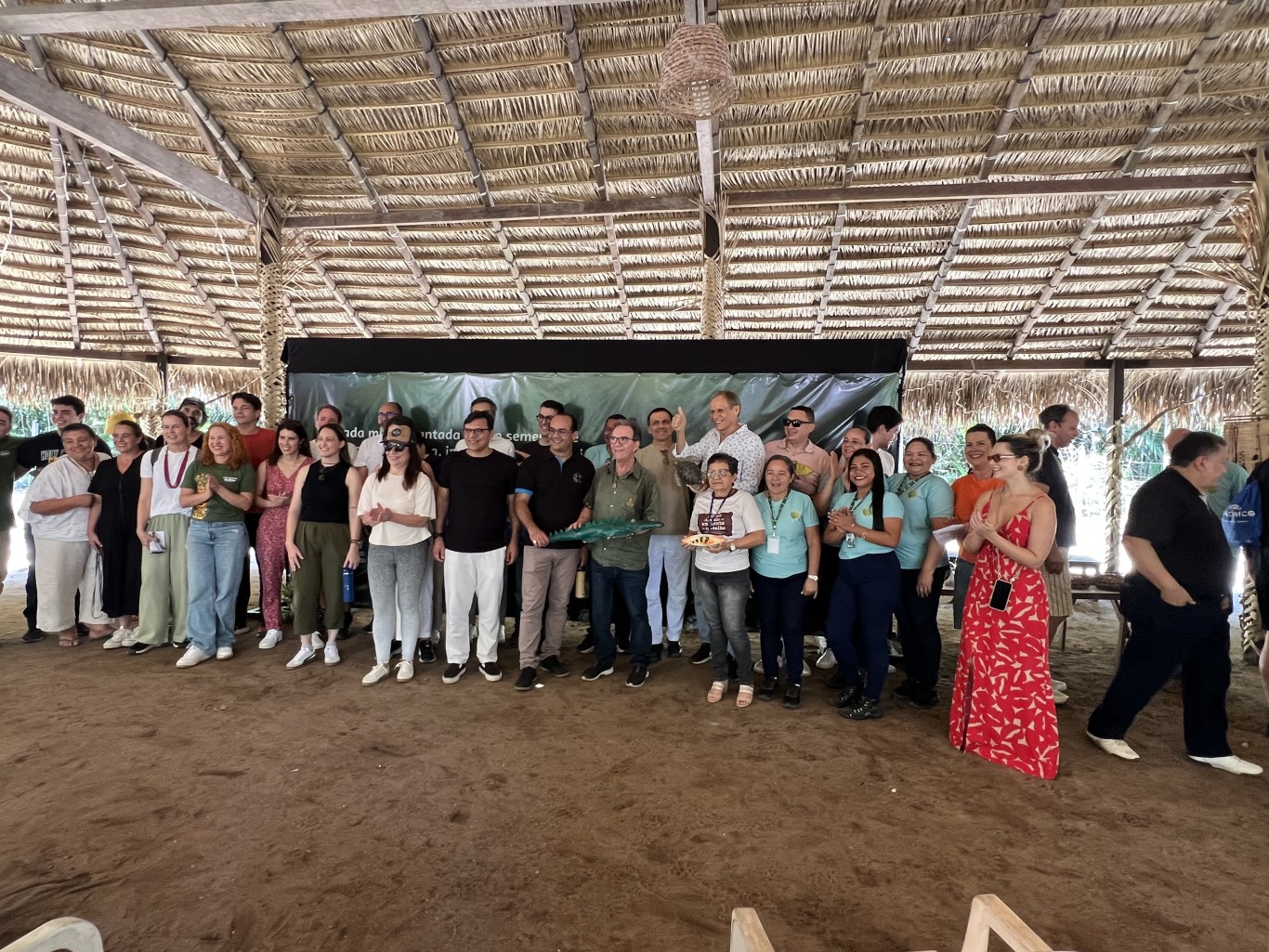 Imagem de Parceria entre Prefeitura e Sebrae visa transformar Escola da Floresta em referência de empreendedorismo sustentável