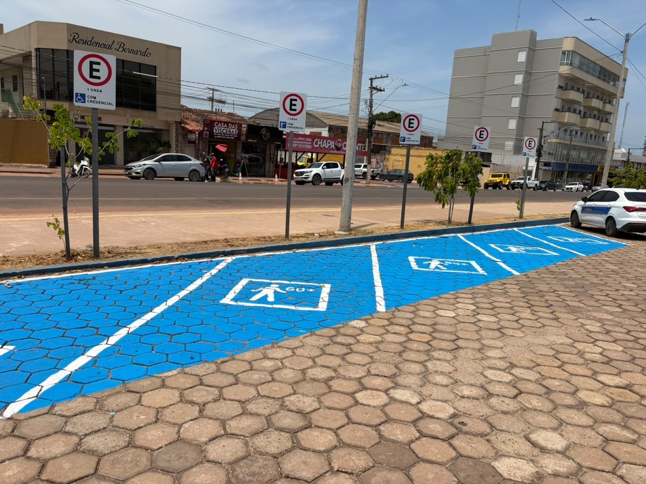 Prefeitura revitaliza sinalização horizontal no Complexo do Parque da Cidade