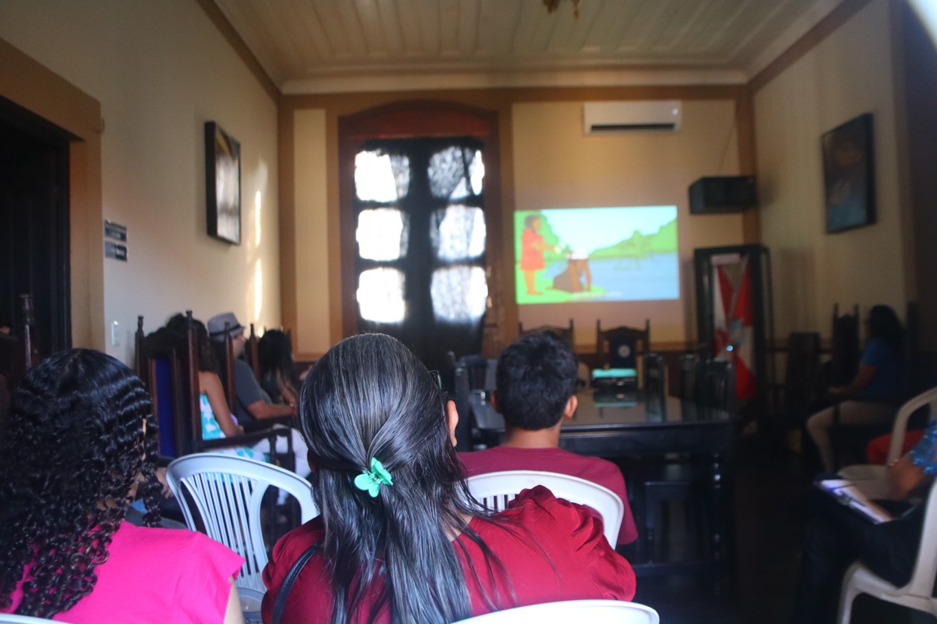 Imagem da notícia: Cinema de Santarém e região ganha espaço em atividade com socioeducandos do Creas