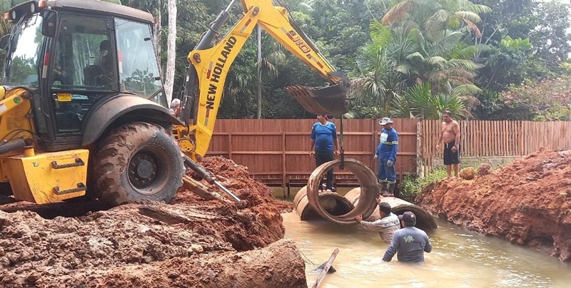 Prefeitura conclui instalação de manilhas no ramal que dá acesso a Comunidade Irurama e garante qualidade de vida aos moradores