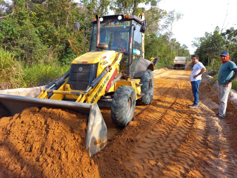 Infraestrutura Rural: Prefeitura leva qualidade de vida à população de Santa Luzia e Areia Branca com recuperação de vicinais