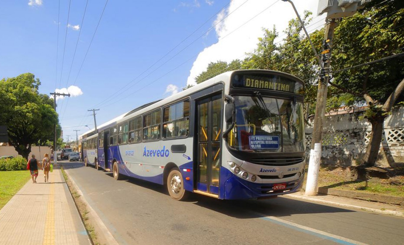 Transporte coletivo urbano será reforçado no domingo, 2