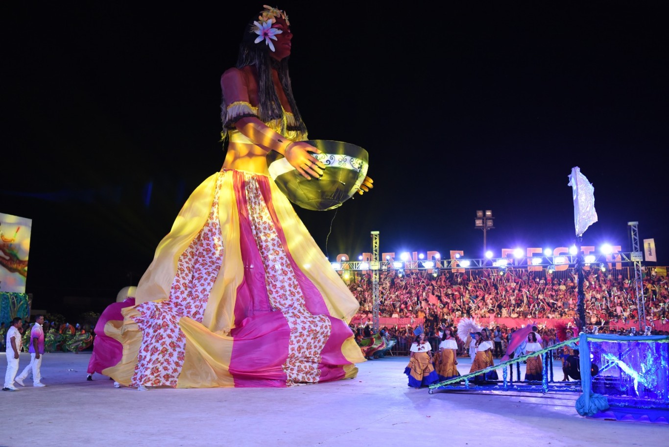 Festival dos Botos: em busca do 12º título, Cor de Rosa mostra a tradição viva do Çairé com 'A Grande Festa'