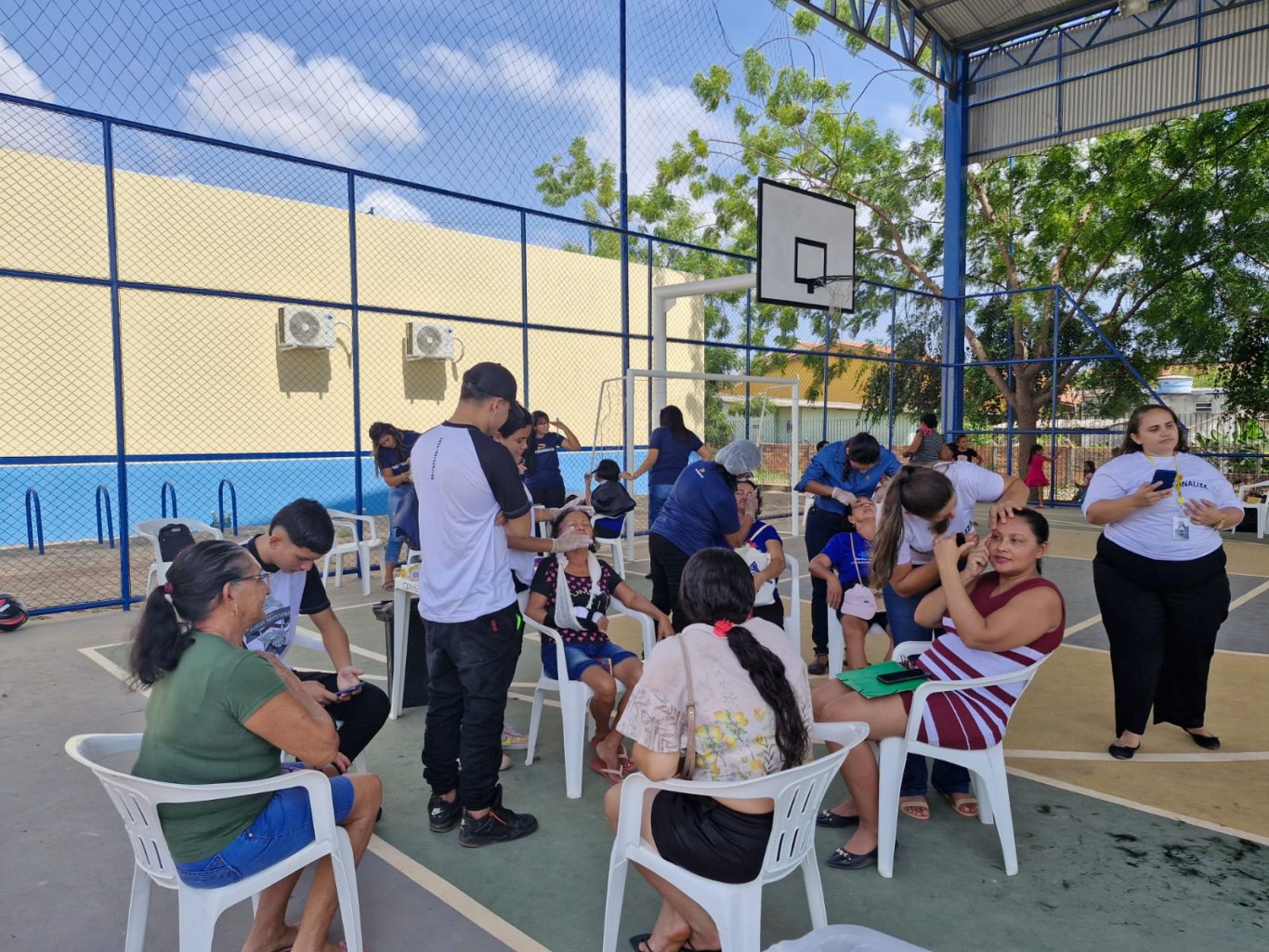 Moradores do CRAS São José Operário participam da 5ª edição do projeto Valoriza Mulher