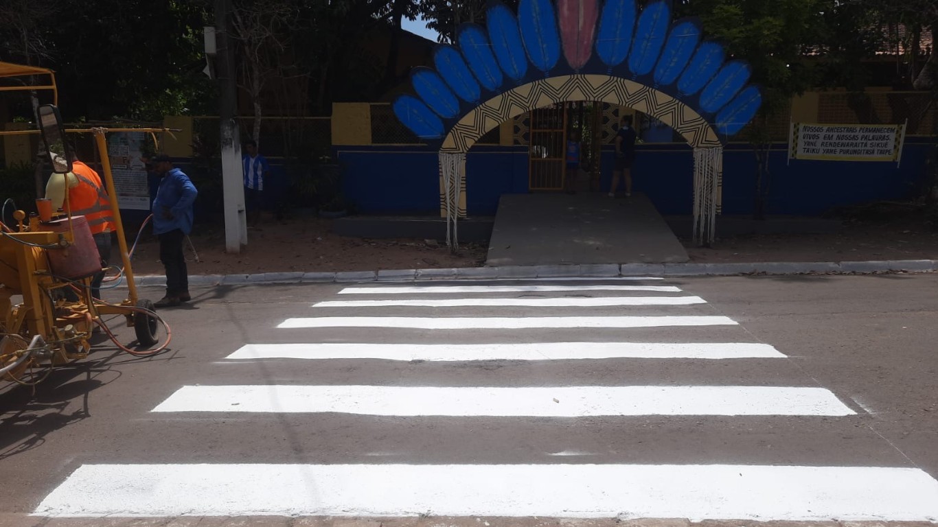 Prefeitura intensifica revitalização da sinalização viária em Alter do Chão