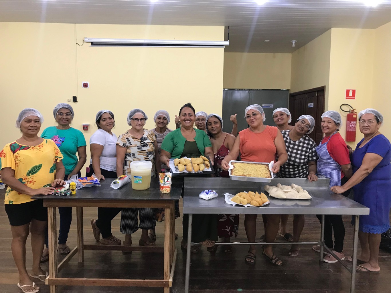 Oficina de Bolos Artesanais capacita mulheres e fortalece inclusão social em Santarém