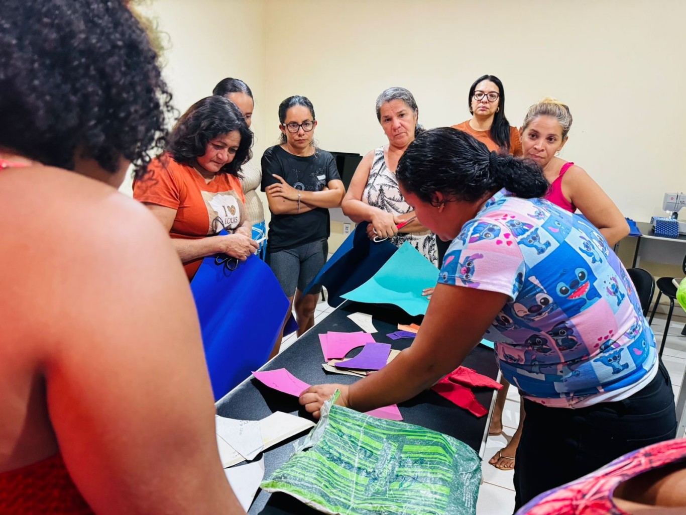 Oficina promovida pela Semtras capacita mulheres para geração de renda em Santarém