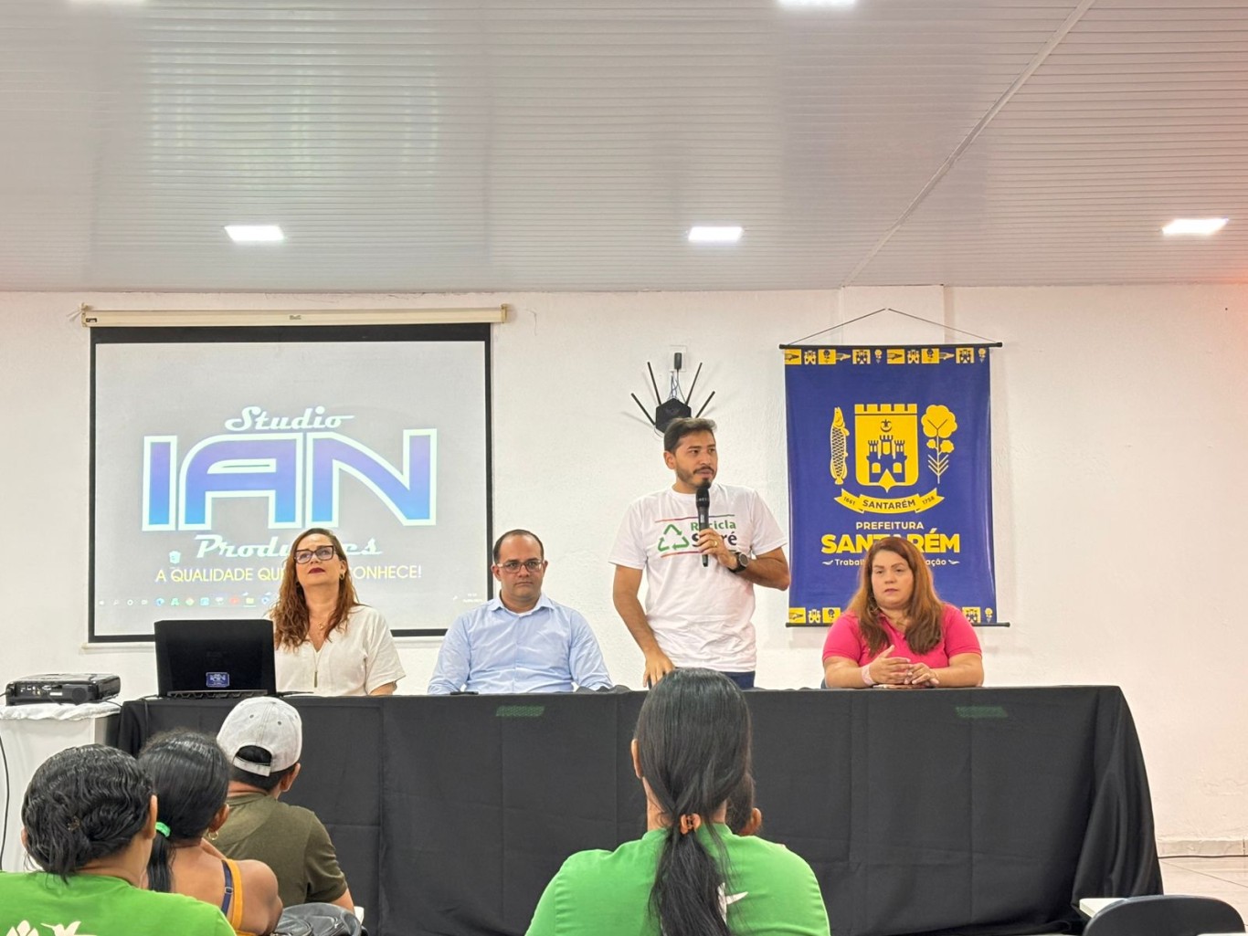 Prefeitura de Santarém lança Projeto Recicla Sairé durante Seminário Pró-Catadores – COP 30