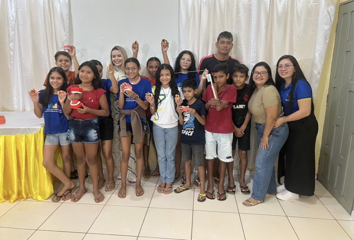 Prefeitura realiza atividade de Orientação Bucal com crianças e adolescentes do CRAS Santana