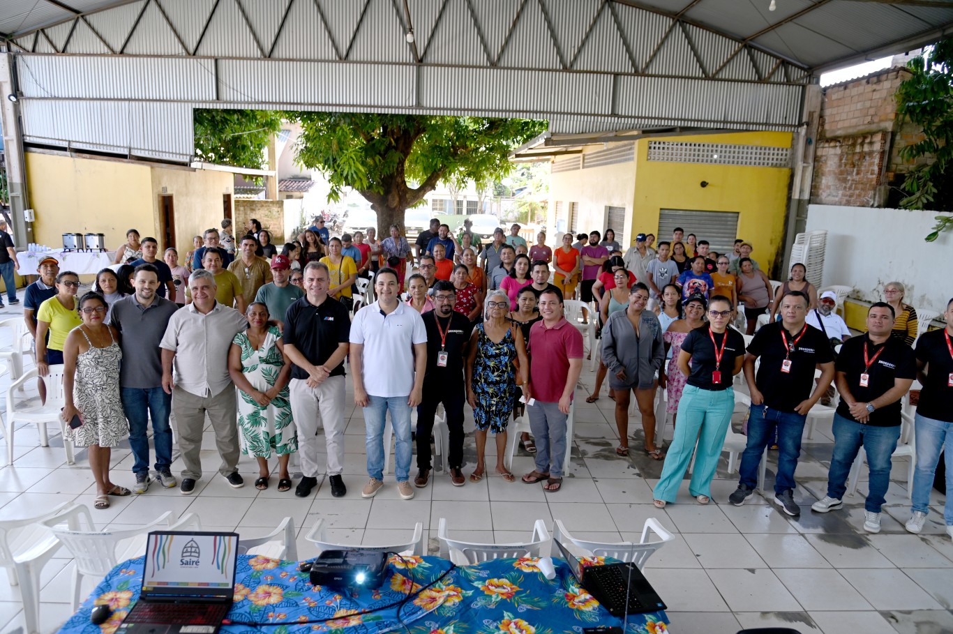 "Workshop Tecendo Negócios: empreendedorismo com cultura" capacita barraqueiros da Vila de Alter do Chão